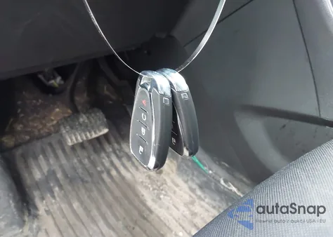 2020 Chevrolet Trax Awd Lt z USA, uszkodzony, nr VIN 3GNCJPSB0LL319351